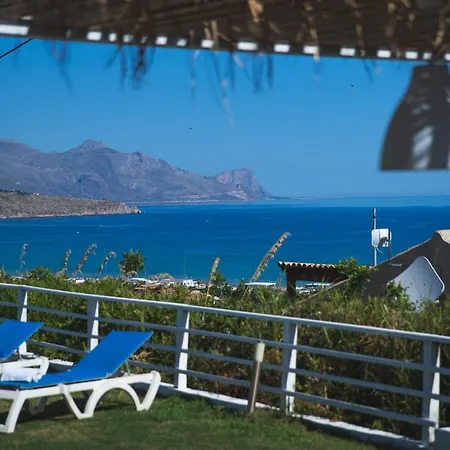 לינה וארוחת בוקר Casa Azul 3*